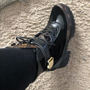 Louis Vuitton desert boot